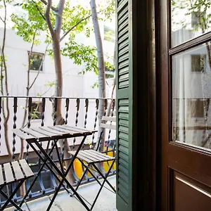 https://blasco-de-garay-apartment.topbarcelonahotels.com