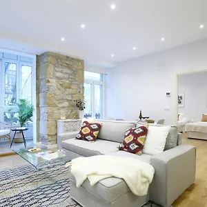 https://urbieta-suite-apartment.basquecountryhotels.org
